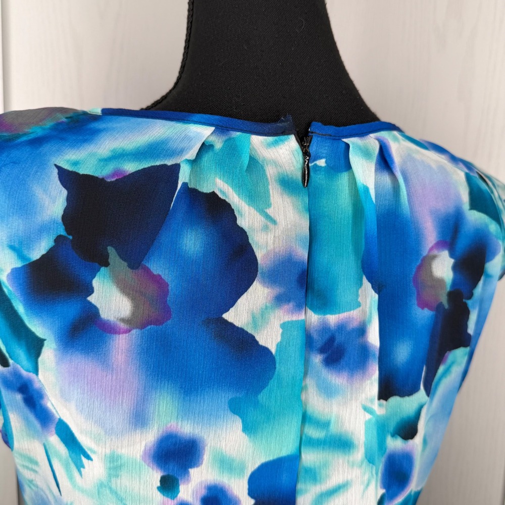 AGB Dress Women Size 12 Black Blue Floral Watercolor Cap Sleeve Empire Waist - Picture 6 of 8